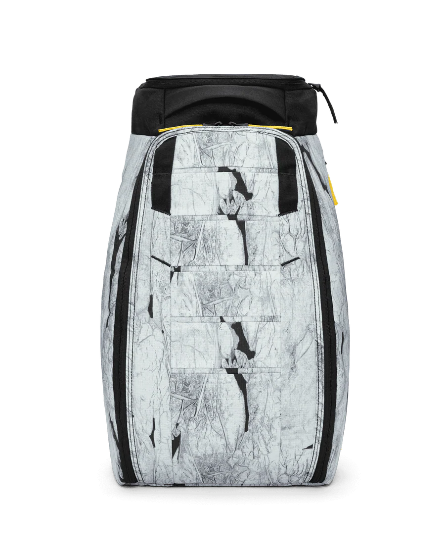 Hugger Backpack 30L Basalt White