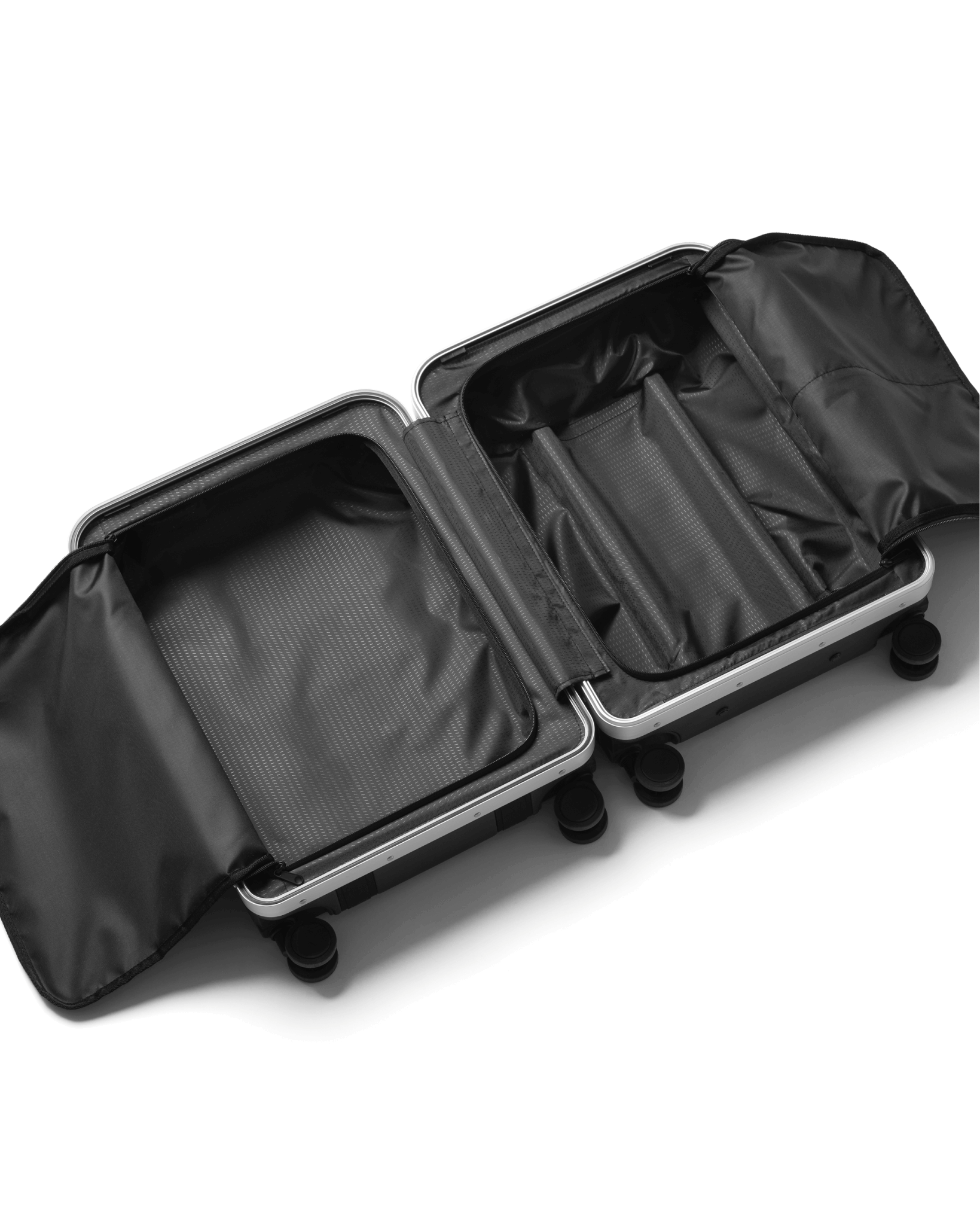 Ramverk Pro Carry-on Silver