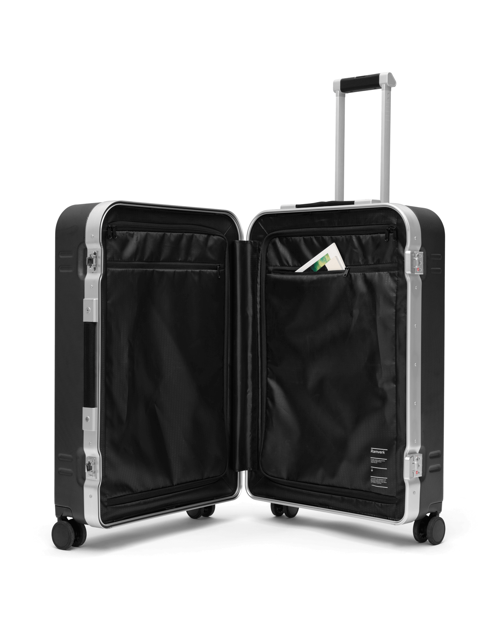 Ramverk Pro Check-in Luggage Large Silver
