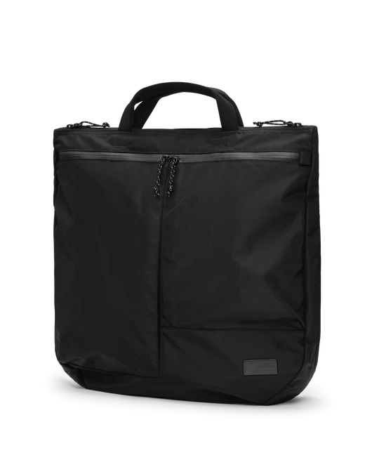 Utility Tote 32L Black Out
