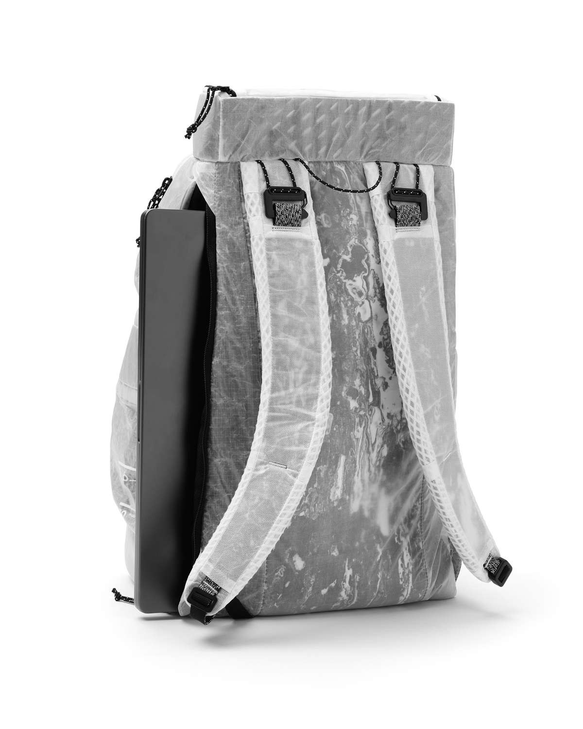 Weigh Lighter Hugger Backpack 30L in Monochrome – product photo 5